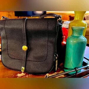 Kenneth Cole Reaction leather shoulder bag, gold accents